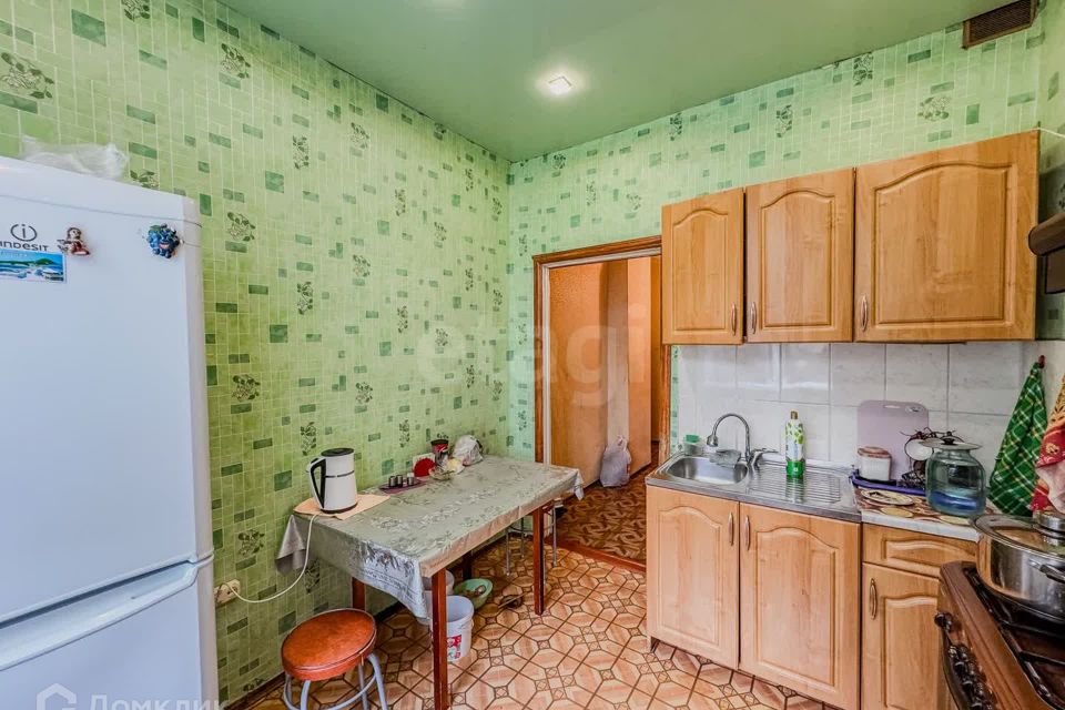 Продаётся 3-комнатная квартира, 75.8 м²