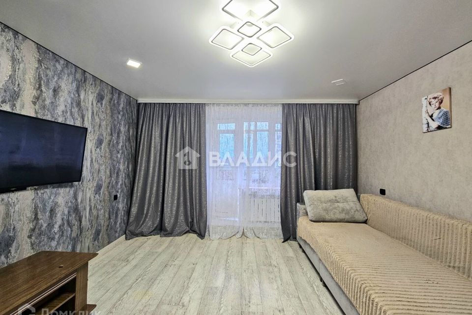 Продаётся 3-комнатная квартира, 63.3 м²