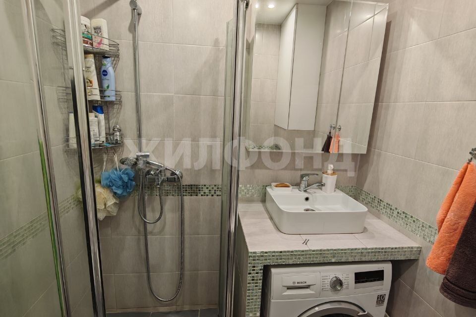 Сдаётся 1-комнатная квартира, 38 м²