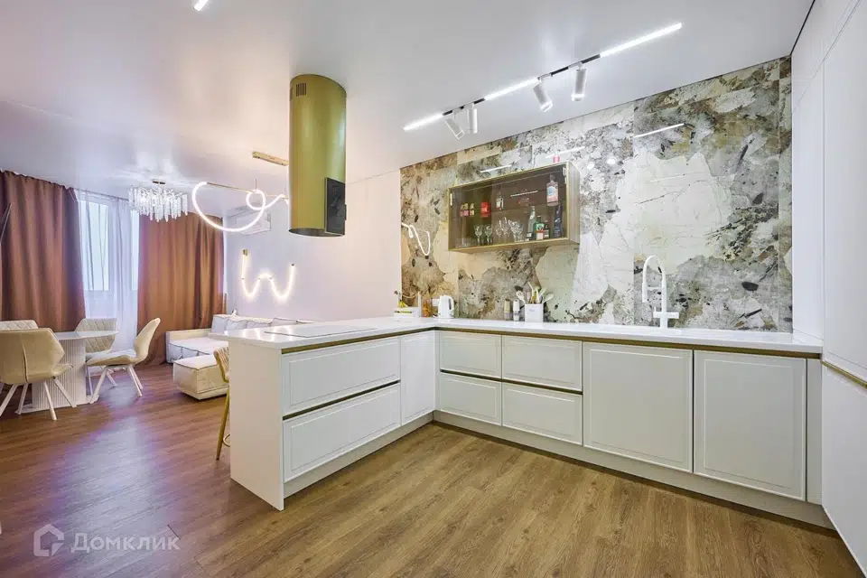 Продаётся 2-комнатная квартира, 58.6 м²