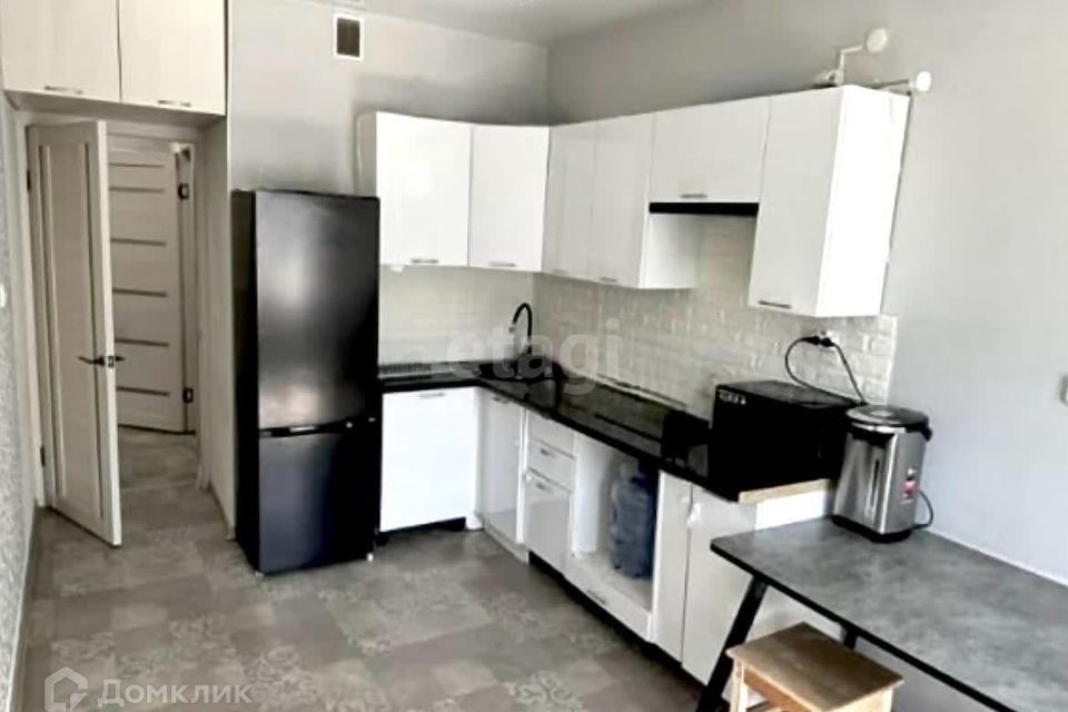 Продаётся 1-комнатная квартира, 32 м²