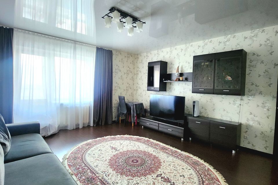 Продаётся 3-комнатная квартира, 144.1 м²