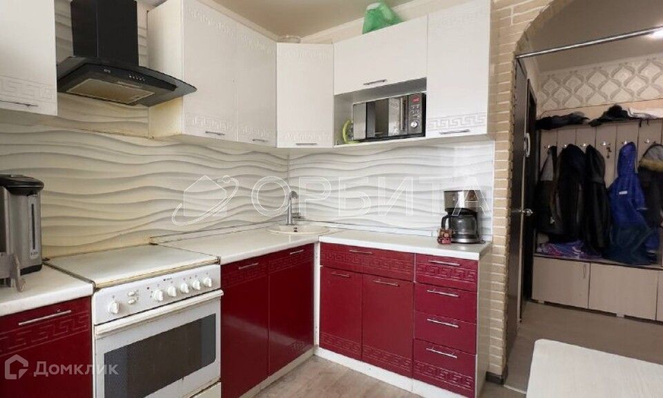 Продаётся 3-комнатная квартира, 65.8 м²
