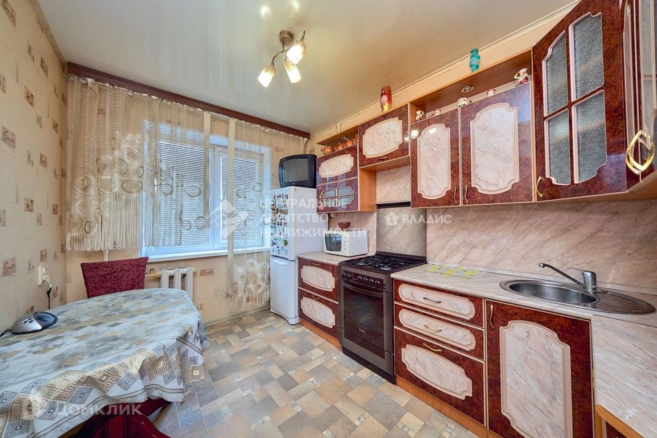 Продаётся 4-комнатная квартира, 93.3 м²