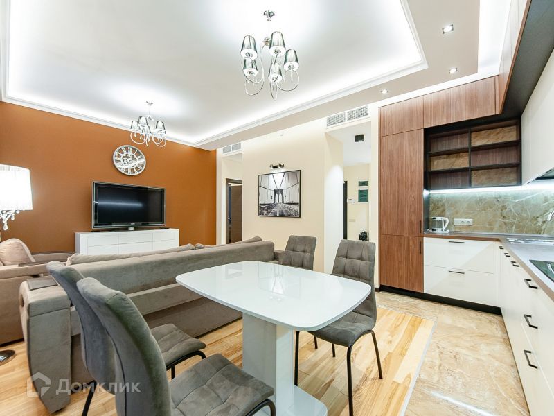 Сдаётся 2-комнатная квартира, 75 м²