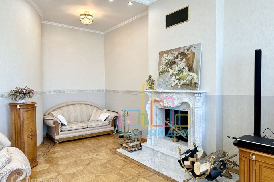 Сдаётся 5-комнатная квартира, 177 м²