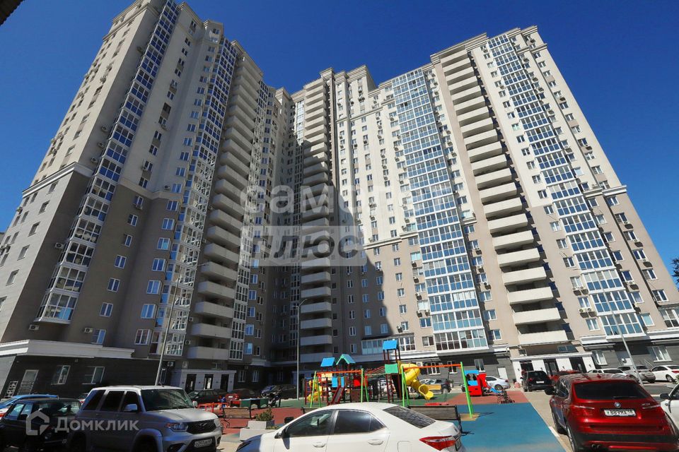 Продаётся 1-комнатная квартира, 42.53 м²