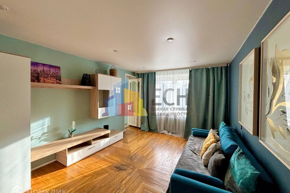 Продаётся 4-комнатная квартира, 99.1 м²