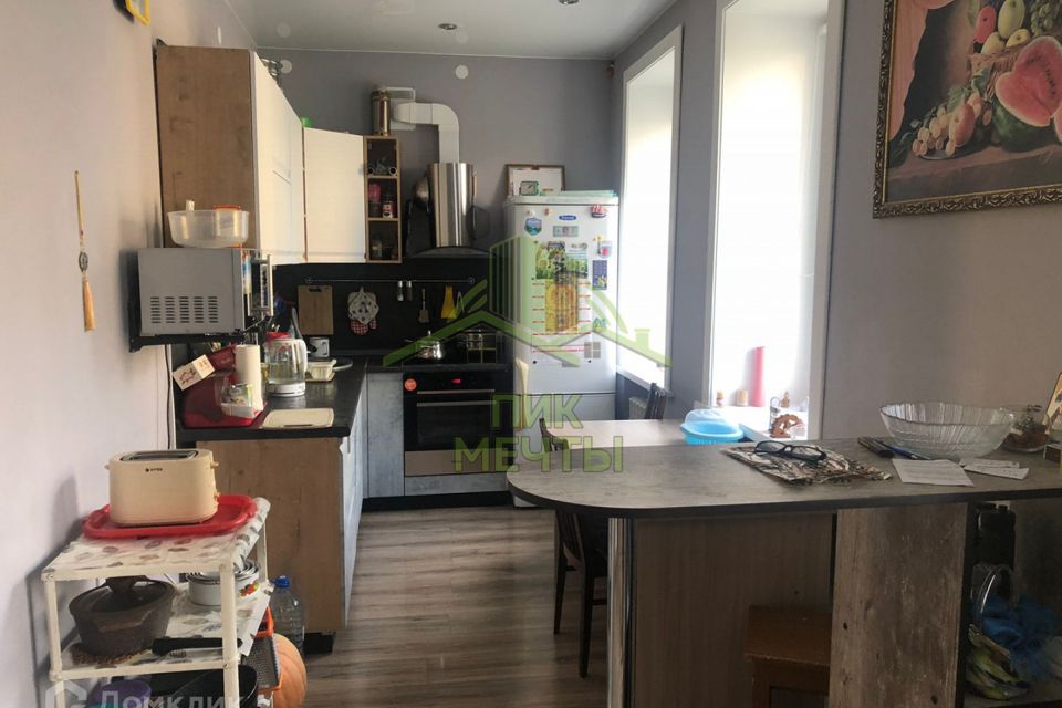 Продаётся 3-комнатная квартира, 70.1 м²