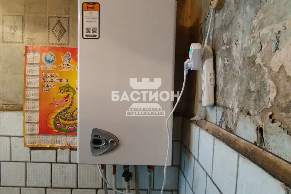 Продаётся 3-комнатная квартира, 107 м²