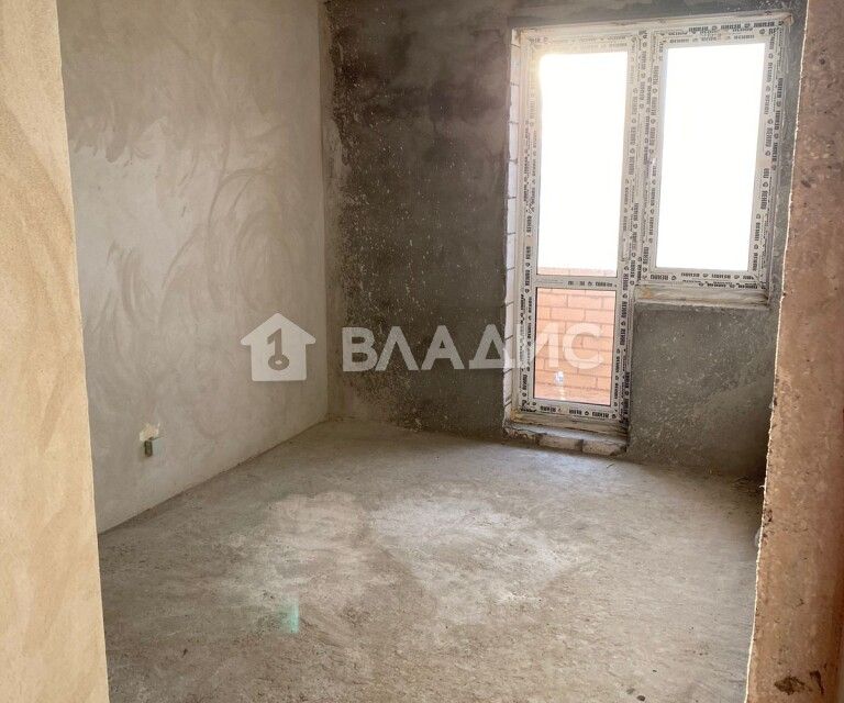 Продаётся 1-комнатная квартира, 41.9 м²