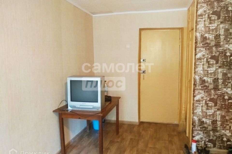 Продаётся комната в 1-комн. квартире, 16.6 м²
