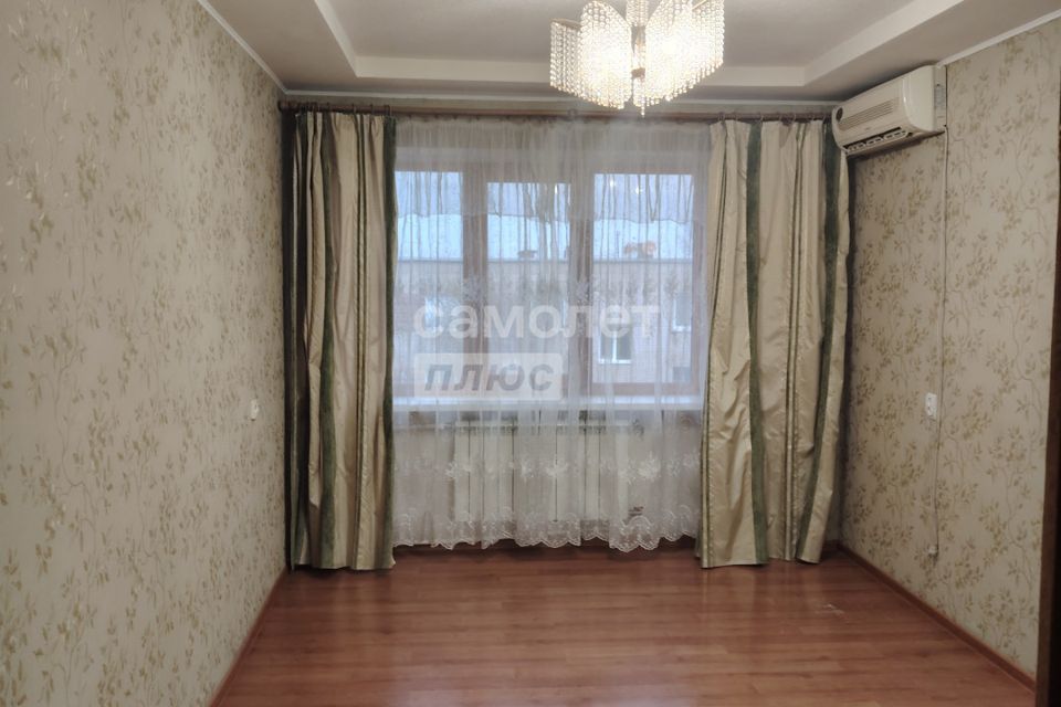 Продаётся 2-комнатная квартира, 42.2 м²