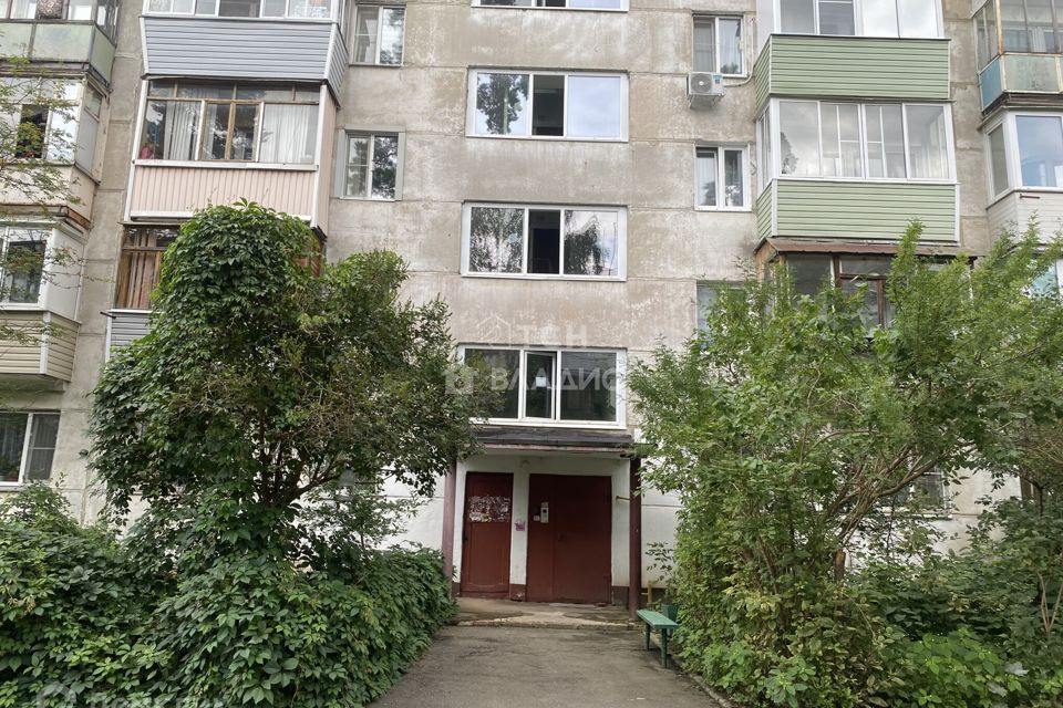 Продаётся 3-комнатная квартира, 59.5 м²