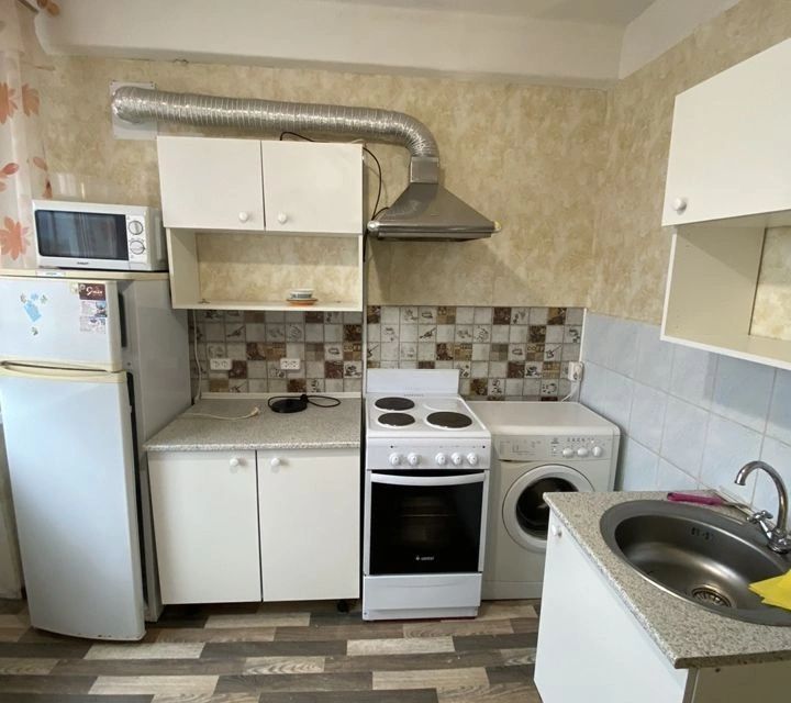 Сдаётся 2-комнатная квартира, 50 м²