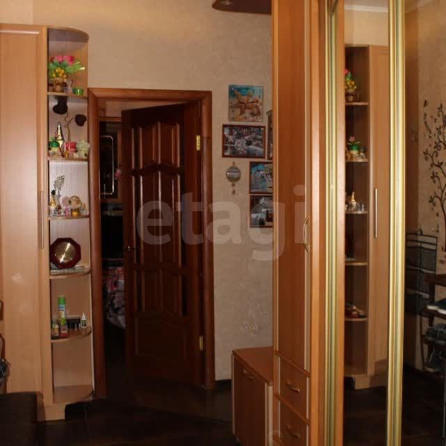Продаётся 2-комнатная квартира, 61.1 м²