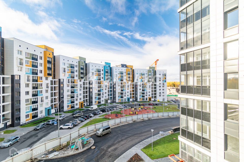 Продаётся 1-комнатная квартира, 42.8 м²