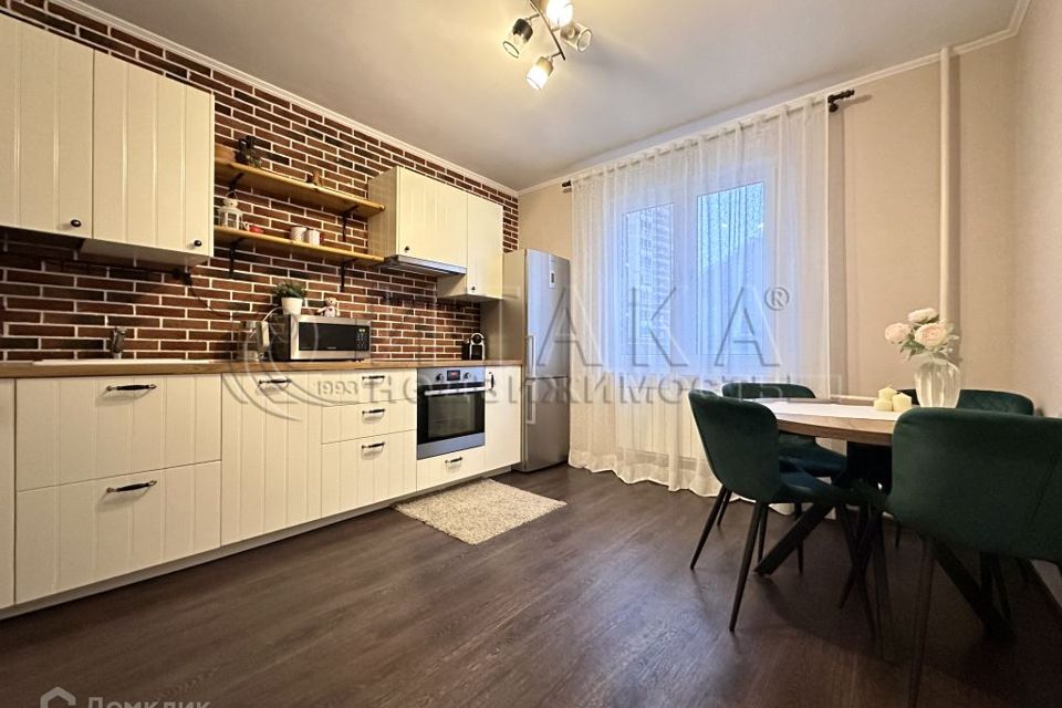 Продаётся 1-комнатная квартира, 44.3 м²