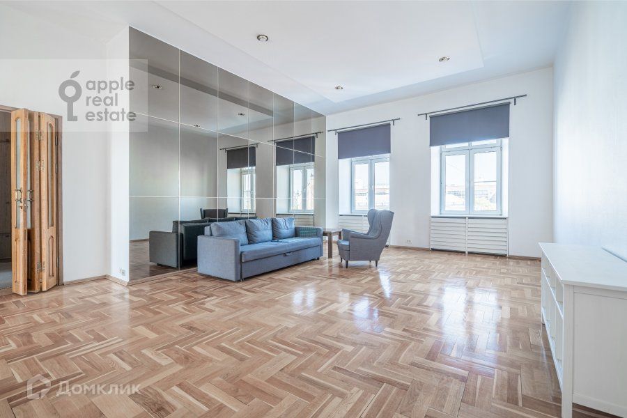 Сдаётся 6-комнатная квартира, 235 м²