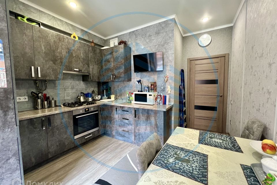 Продаётся 1-комнатная квартира, 44.9 м²