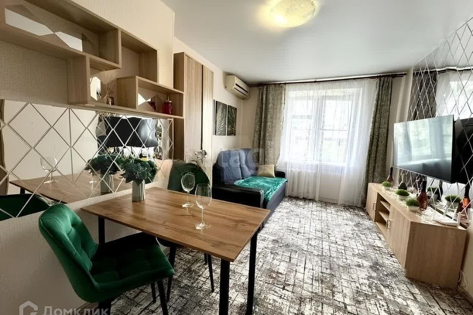 Продаётся комната в 4-комн. квартире, 12.6 м²