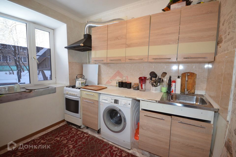 Продаётся 3-комнатная квартира, 56.2 м²