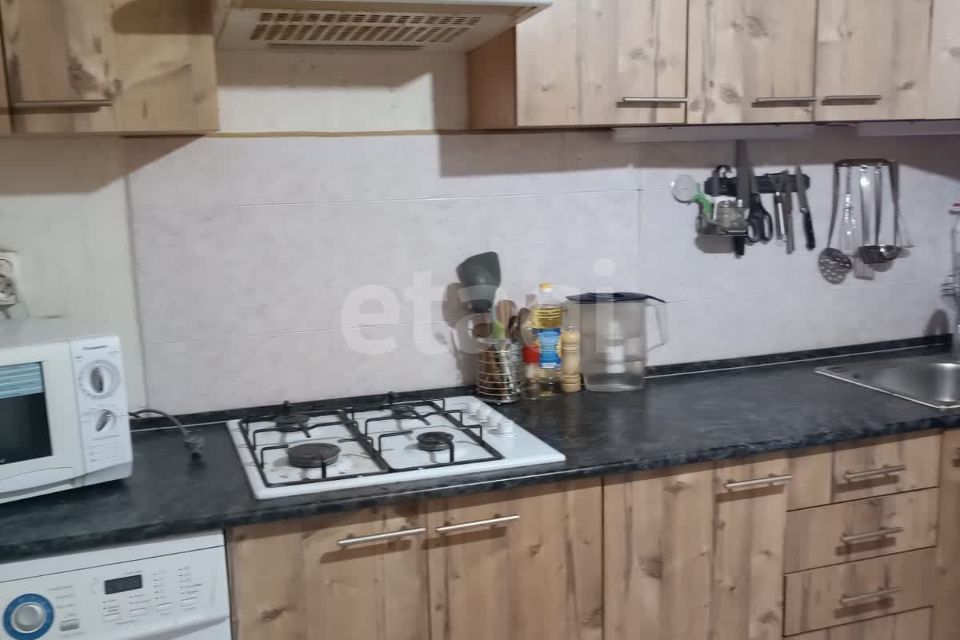 Продаётся 1-комнатная квартира, 37 м²