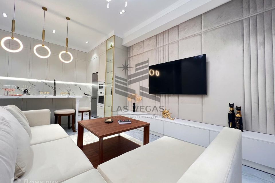 Сдаётся 1-комнатная квартира, 50 м²