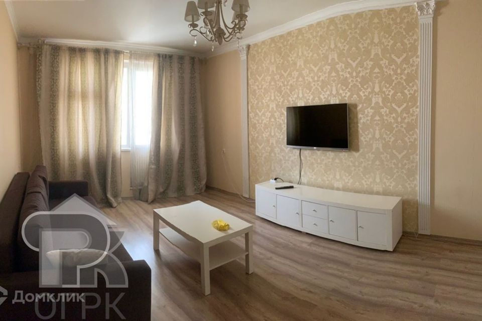 Продаётся 1-комнатная квартира, 37.2 м²