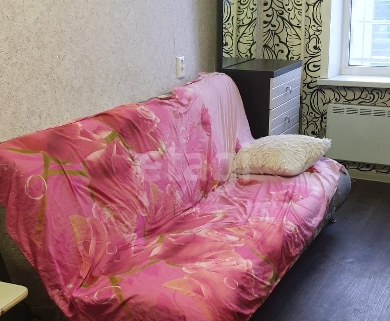 Продаётся комната в 1-комн. квартире, 13.8 м²