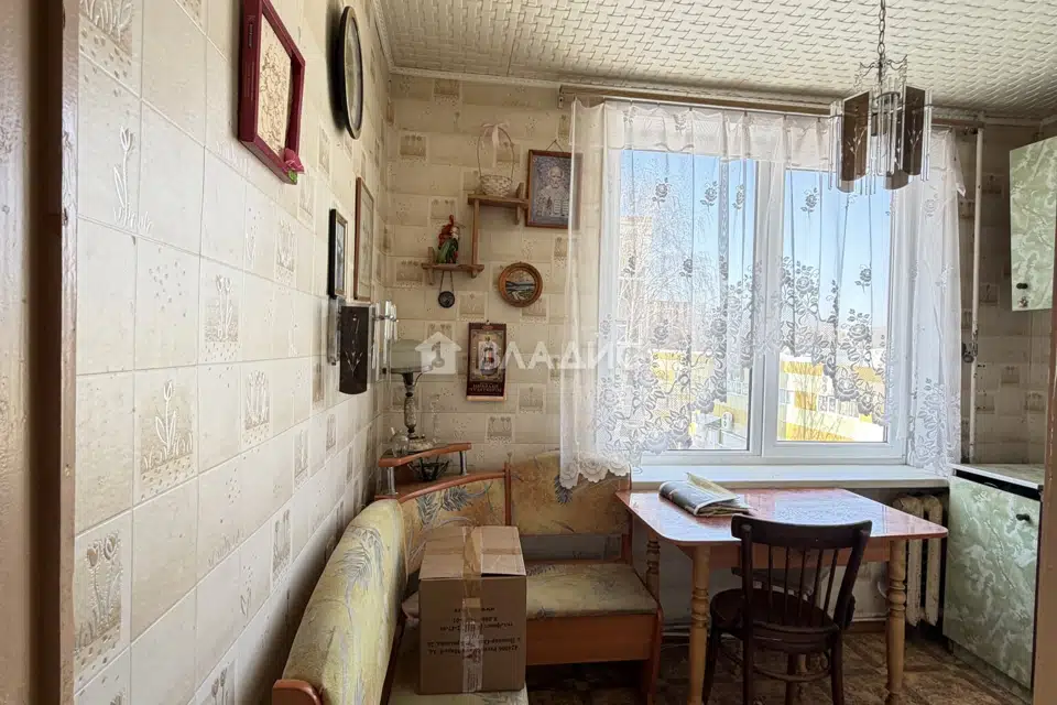 Продаётся 3-комнатная квартира, 58.2 м²