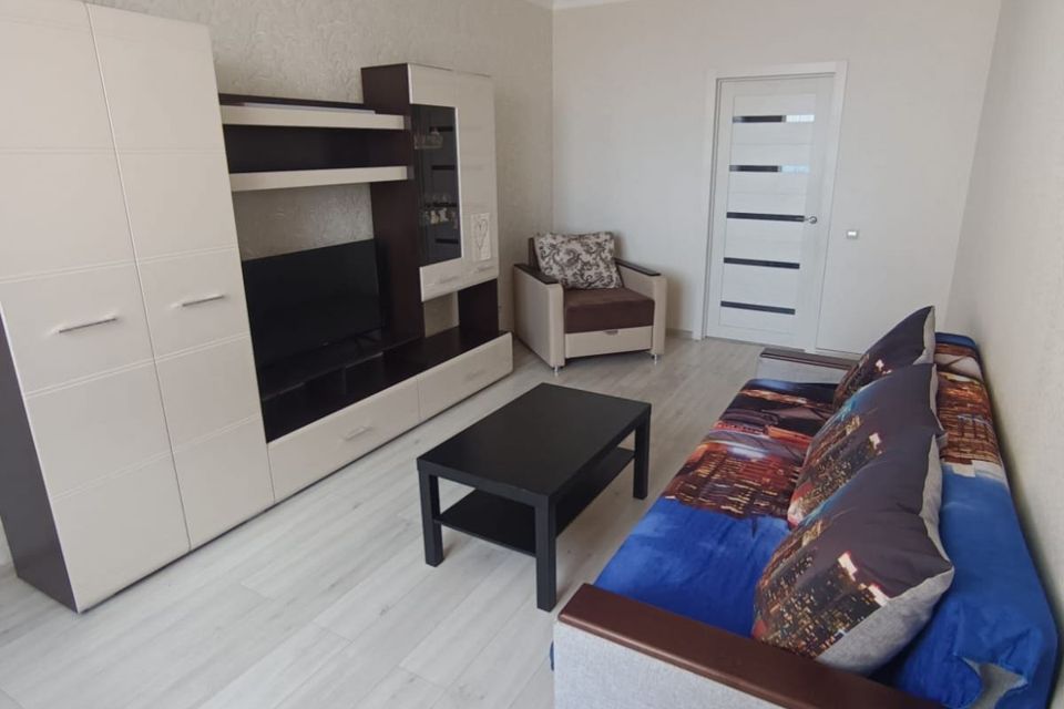 Продаётся 1-комнатная квартира, 43.3 м²