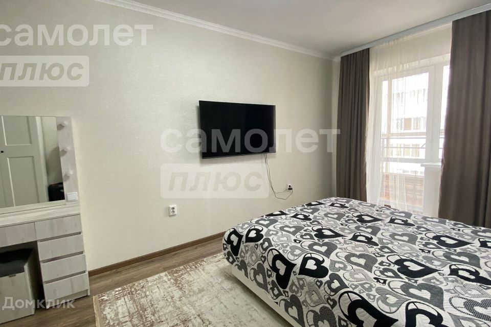 Продаётся 2-комнатная квартира, 67.9 м²