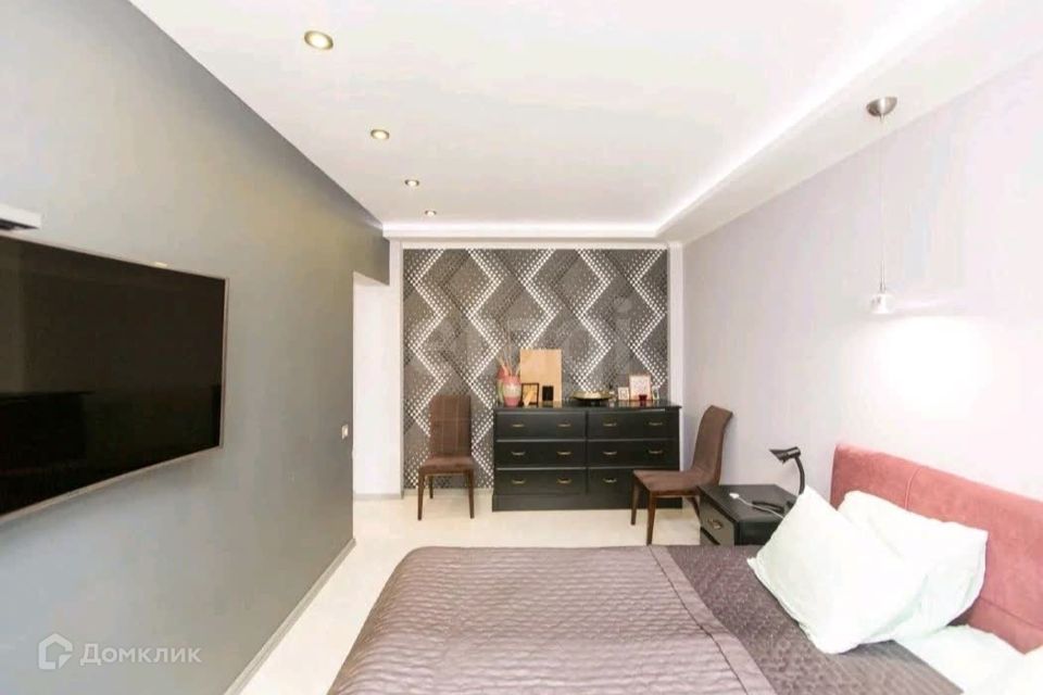 Продаётся 2-комнатная квартира, 96 м²