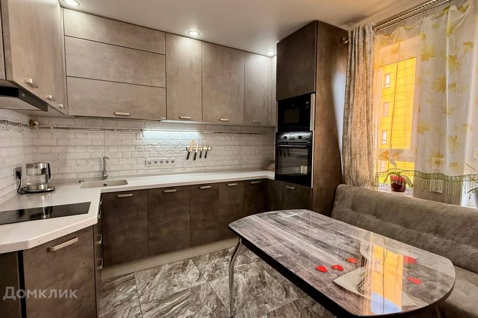 Продаётся 2-комнатная квартира, 57 м²