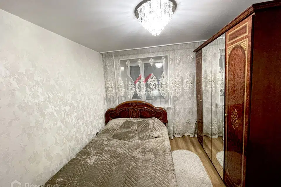 Продаётся 4-комнатная квартира, 63.1 м²