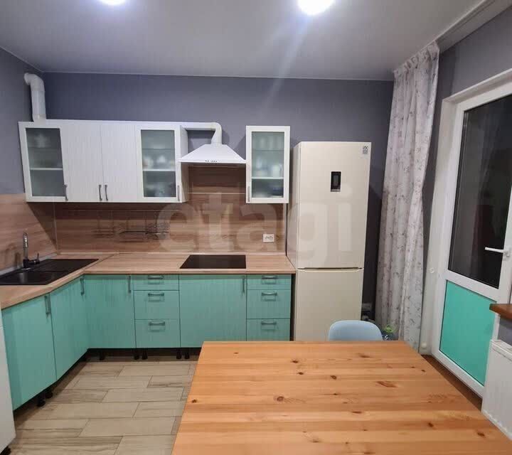 Продаётся 1-комнатная квартира, 51 м²