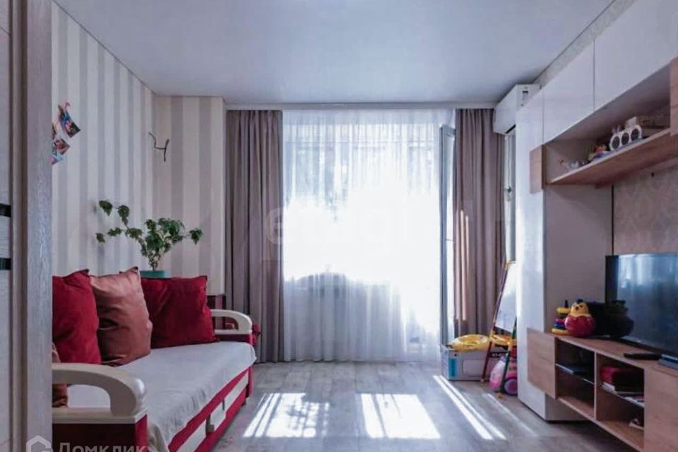 Продаётся 2-комнатная квартира, 55 м²