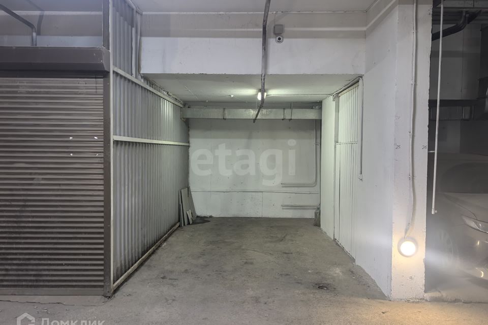 Продаётся машиноместо, 15 м²