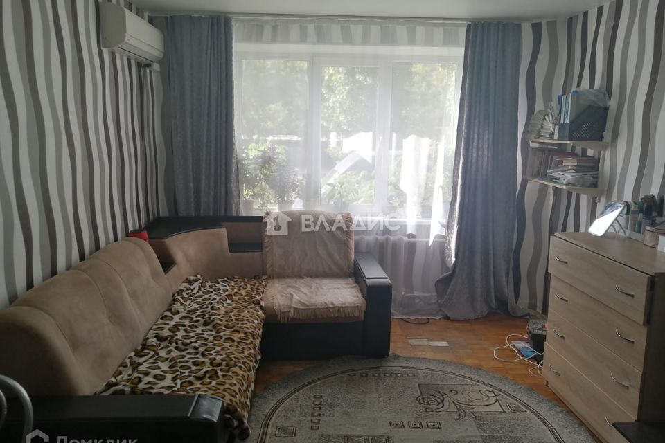 Продаётся 2-комнатная квартира, 56.6 м²