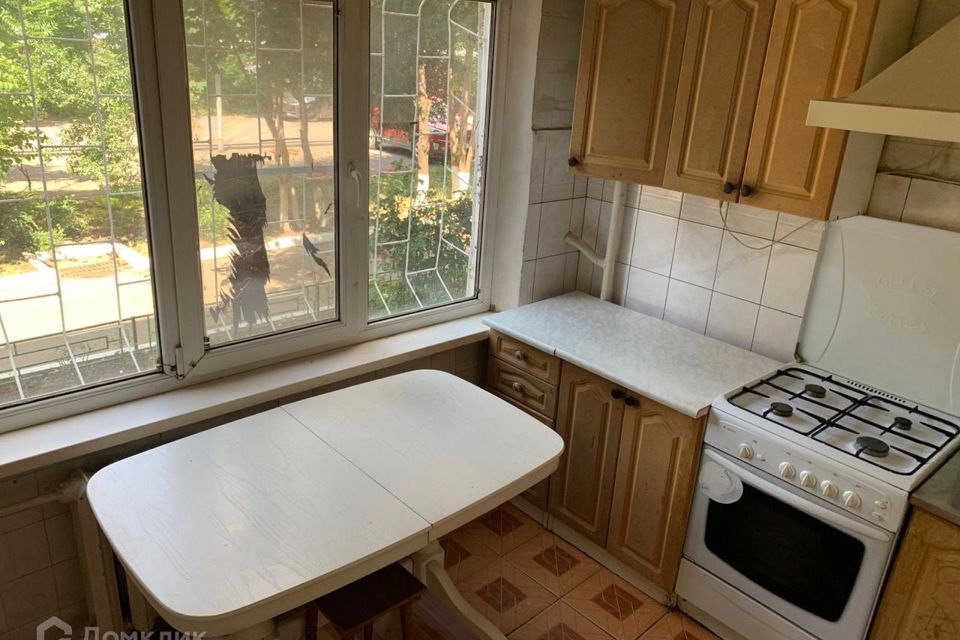 Сдаётся 3-комнатная квартира, 58.2 м²