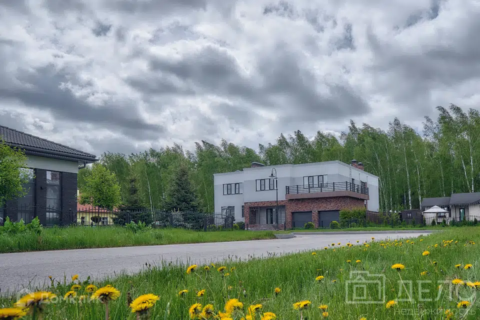 Продаётся 2-этажный дом, 481.6 м²