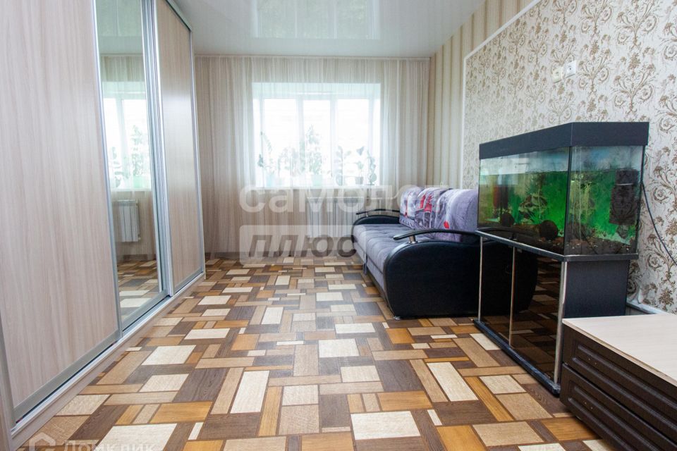 Продаётся 4-комнатная квартира, 108.9 м²