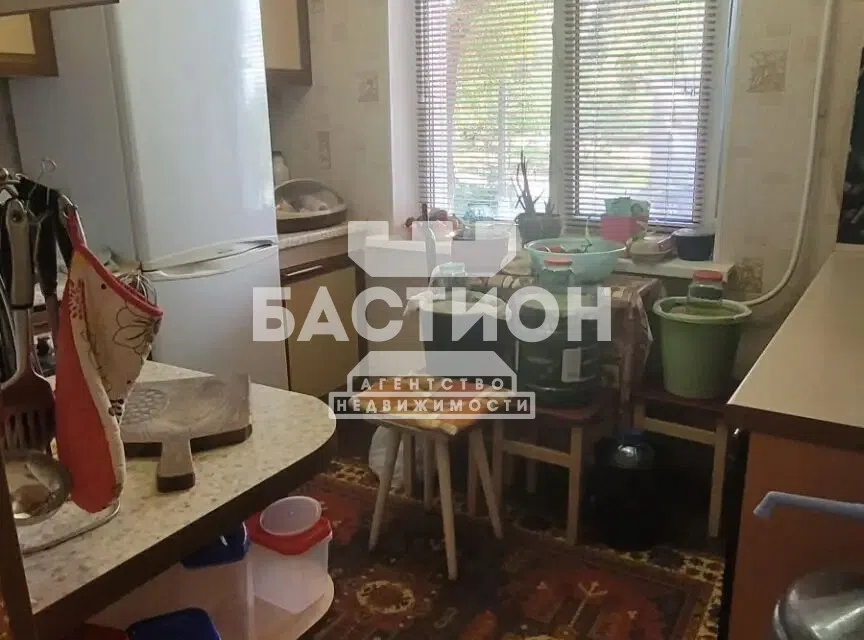 Продаётся 3-комнатная квартира, 72.8 м²