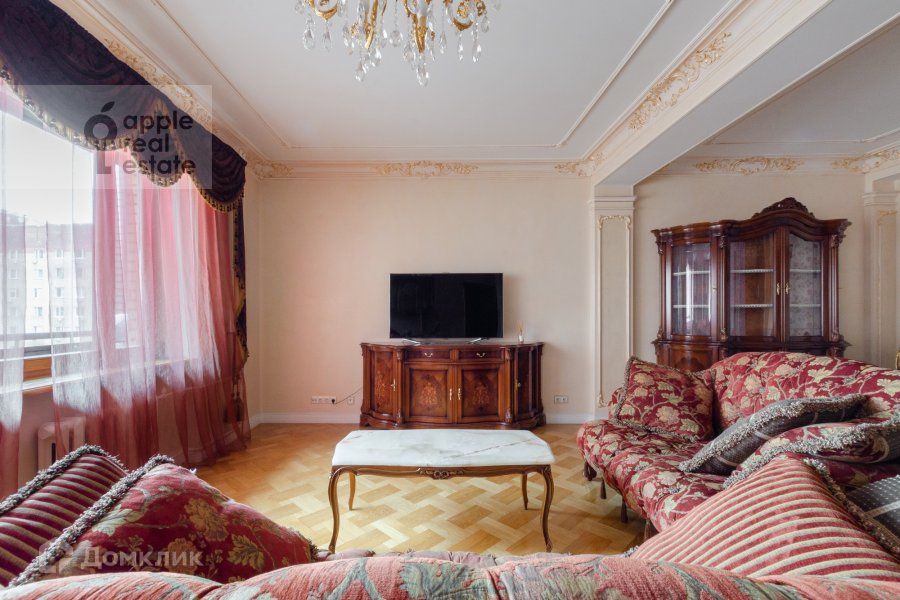 Сдаётся 3-комнатная квартира, 109 м²