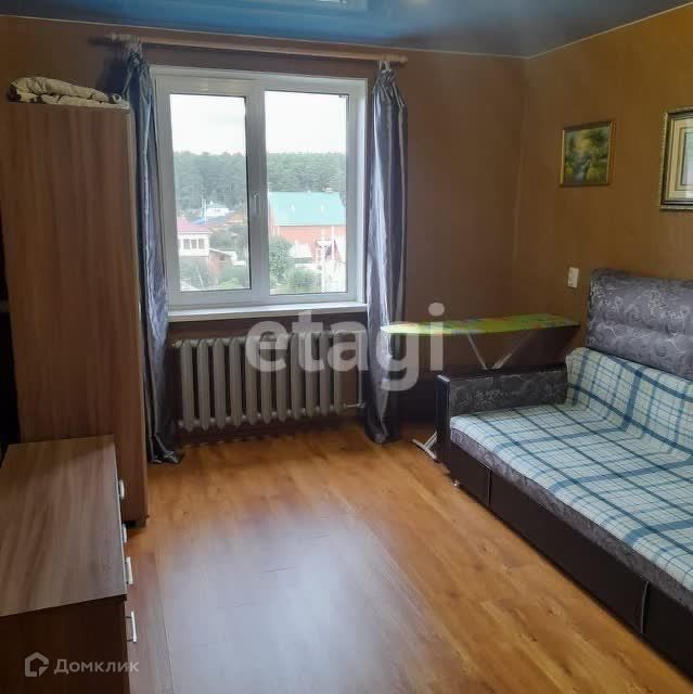 Сдаётся комната в 3-комн. квартире, 14.4 м²