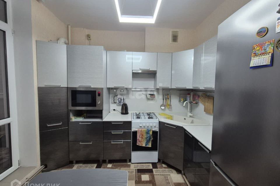 Продаётся 1-комнатная квартира, 37.8 м²