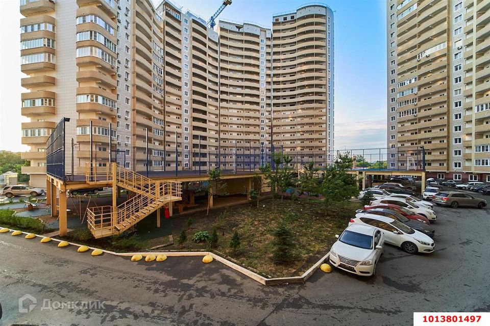 Продаётся 1-комнатная квартира, 50 м²