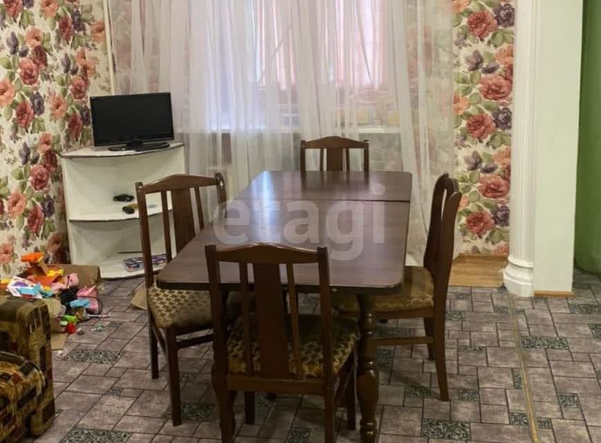 Сдаётся 3-комнатная квартира, 72 м²