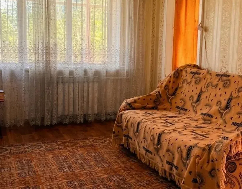 Продаётся 3-комнатная квартира, 43 м²